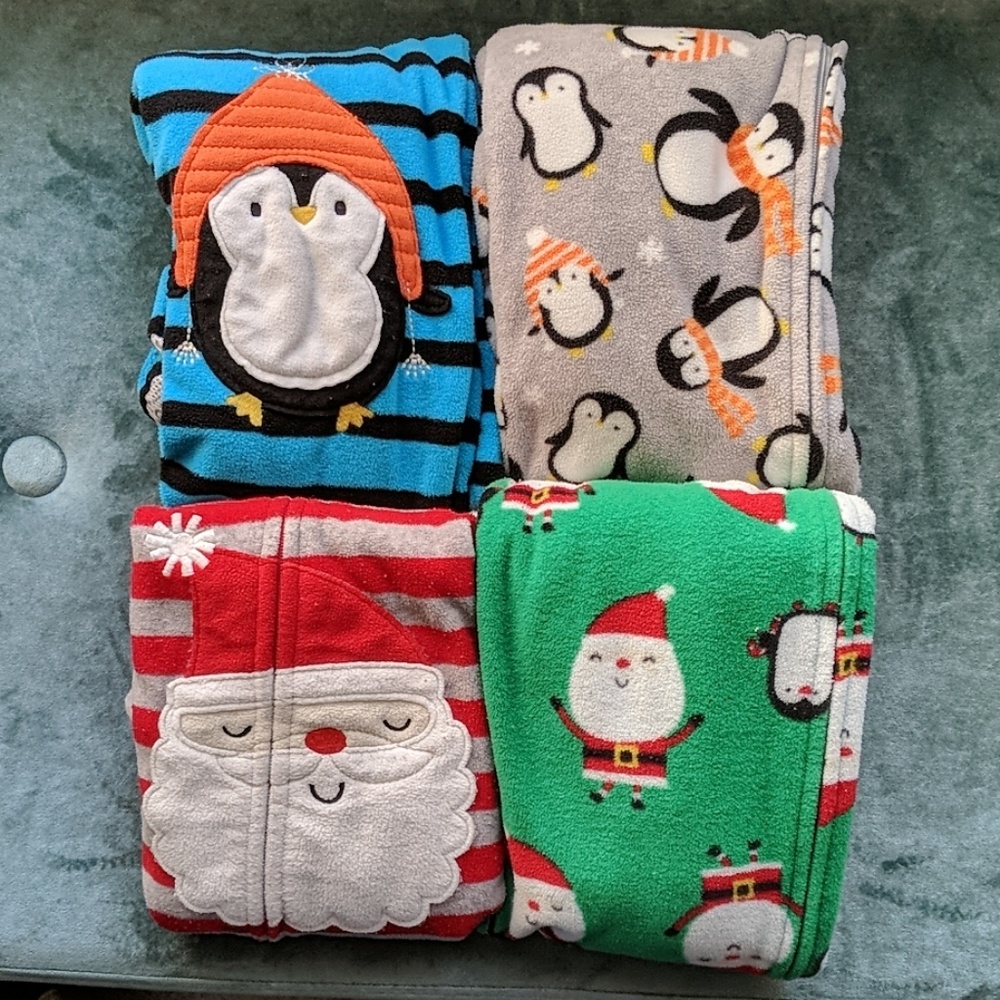 Lot of four 2T footed pajamas